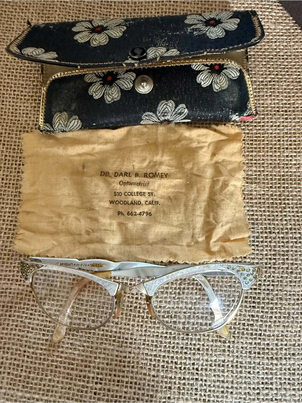 Vintage 1950s ARTCRAFT Cat Eye Eyeglasses Rhinestone Aluminum USA 4¼-5½